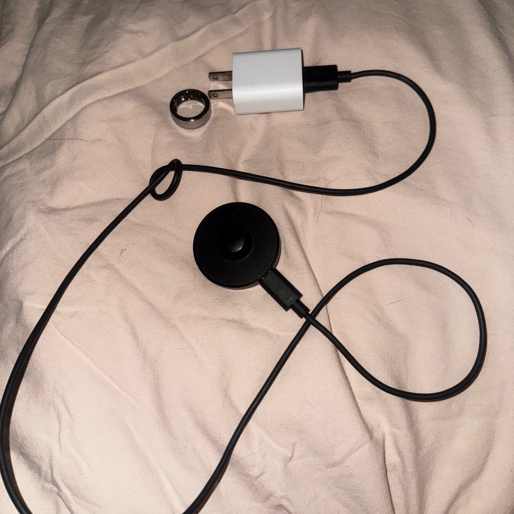 Oura Ring with Charger